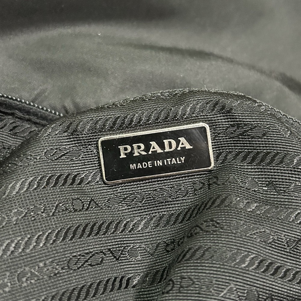 Prada vela black nylon messenger bag purse crossbody designer luxury Read - Picture 15 of 16